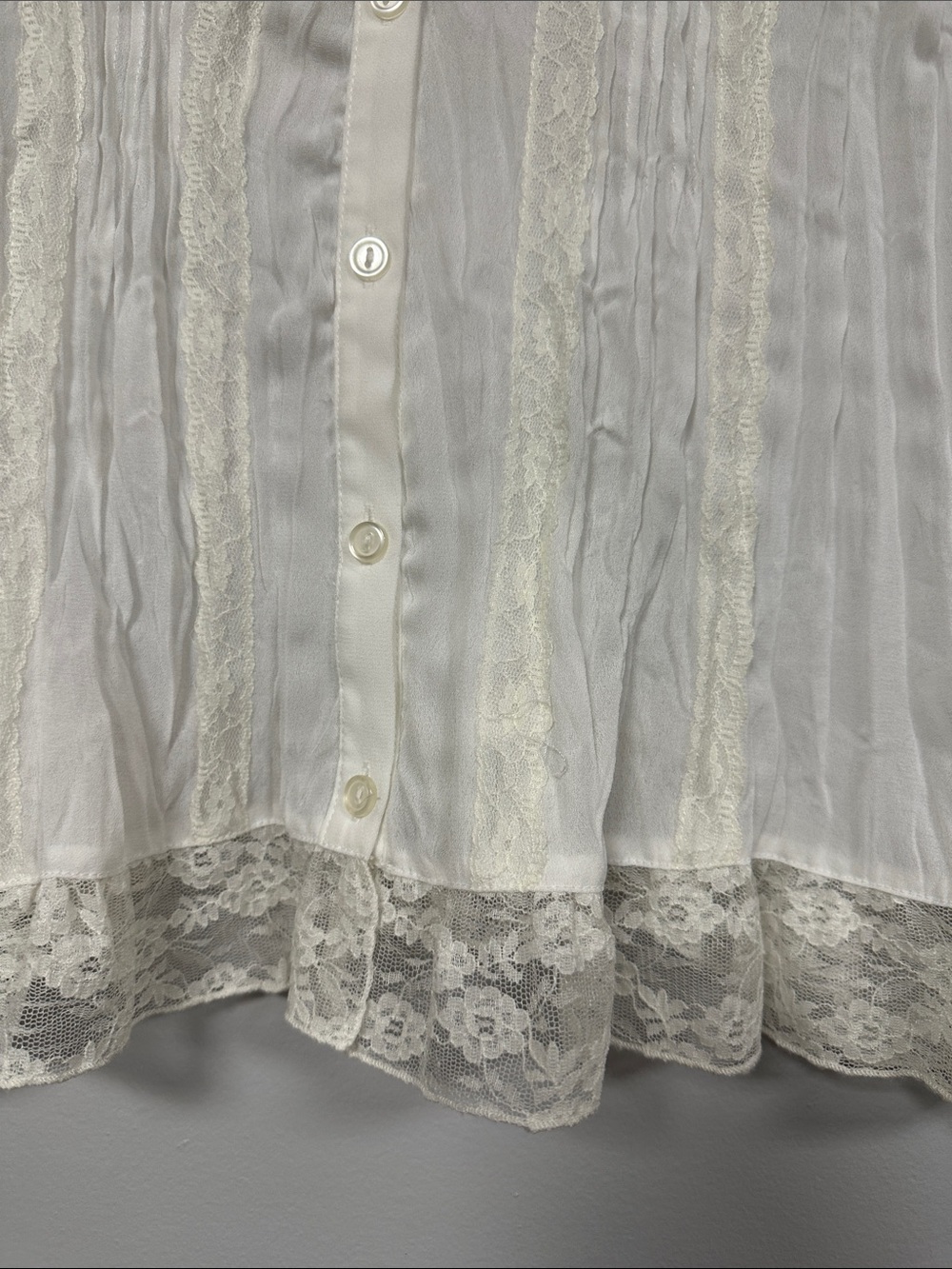 NY Collection Whimsy Fairy  Lace Insets White Crinkled Button Front Blouse  XL - Picture 5 of 8